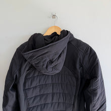 Load image into Gallery viewer, Lululemon Extra Mile Long Sleeve Running Activewear Jacket Black 8 NWT
