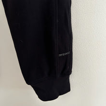 Load image into Gallery viewer, Lululemon Ready To Rulu &quot;6 Nelson&quot; Embroidered Pant Black 4
