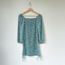 Load image into Gallery viewer, Jessica Simpson Floral Smocked 3/4 Sleeve Bodycon Mini Dress Green XS
