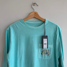 Load image into Gallery viewer, Vineyard Vines Garment Dyed Tropical Fish Graphic T-Shirt Andros Blue S NWT
