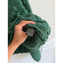 Load image into Gallery viewer, Wishlist Pom Pom Heart Oversized Chunky Knit Pullover Sweater Green S
