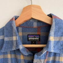 Load image into Gallery viewer, Patagonia Fjord Flannel Plaid Organic Cotton Button Up Shirt Blue S
