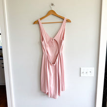 Load image into Gallery viewer, Aritizia Wilfred Scoop Neck Sleeveless Cut Out Open Tie Back Mini Dress Pink 10
