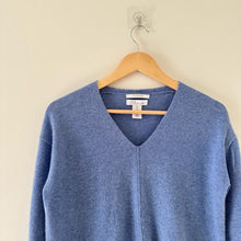 Load image into Gallery viewer, Nordstrom Signature Cashmere V-Neck Pullover Sweater Blue XS
