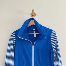 Load image into Gallery viewer, Lululemon Daily Yoga Striped Sleeve Activewear Basic Jacket Blue 4
