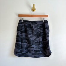 Load image into Gallery viewer, Sundry Camo Print Drawcord Mid Rise Waist Mini Skirt Gray 0
