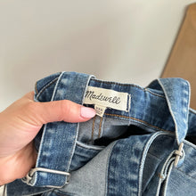 Load image into Gallery viewer, Madewell Skinny Overalls in Kemp Wash Blue XXS
