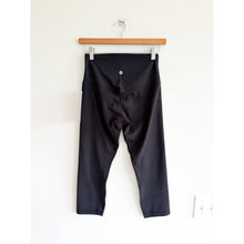 Load image into Gallery viewer, Lululemon Align Crop 21" High Rise Pull On Activewear Leggings Black 6 NWT
