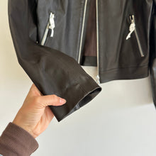 Load image into Gallery viewer, Classics by Worth Genuine Leather Zip Up Jacket Black 10 NWOT
