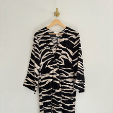 Load image into Gallery viewer, H&amp;M Knot-Detail Zebra Print V-Neck Long Sleeve Midi Dress Black/White S
