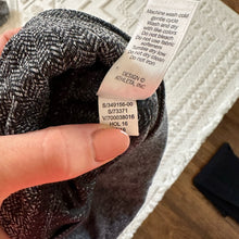 Load image into Gallery viewer, Athleta Herringbone Metro High Waisted Leggings Black M
