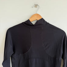 Load image into Gallery viewer, Lululemon Nulux Half-Zip Golf Long-Sleeve Shirt Black 4
