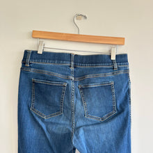 Load image into Gallery viewer, Spanx High Rise Medium Wash Denim Straight Leg Jeans Blue L
