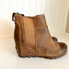 Load image into Gallery viewer, Sorel Joan of Artic Lea Wedge Ankle Chelsea Bootie
