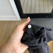 Load image into Gallery viewer, Lululemon In Movement 7/8 Tight *Everlux 25" Black 4
