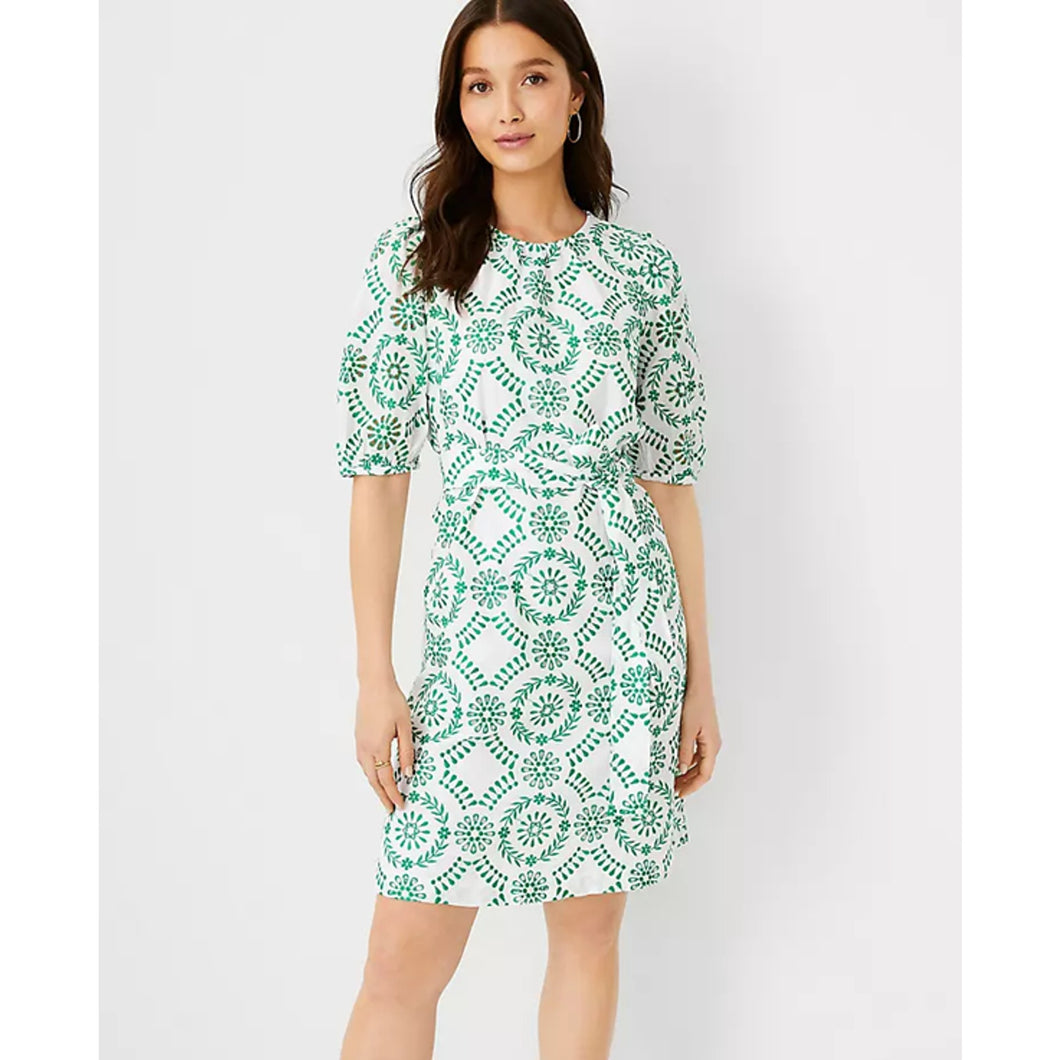 Ann Taylor Eyelet Crew Neck Puff Sleeve Casual Shift Dress Green/White XS