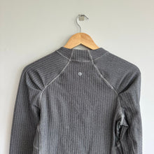 Load image into Gallery viewer, Lululemon Think Fast Long Sleeve Running Pullover 8
