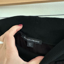Load image into Gallery viewer, Boston Proper Charmeuse Cargo Satin Set Black L
